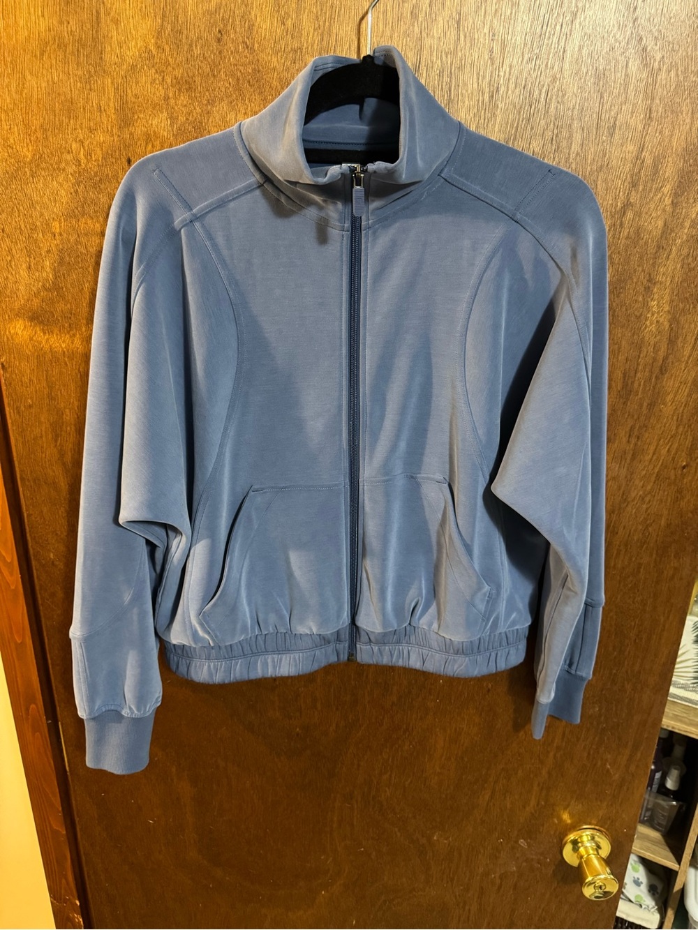 NWT Women’s Lululemon Brushed Softstreme
Funnel Neck Zip Up Size 6 - Picture 5 of 11